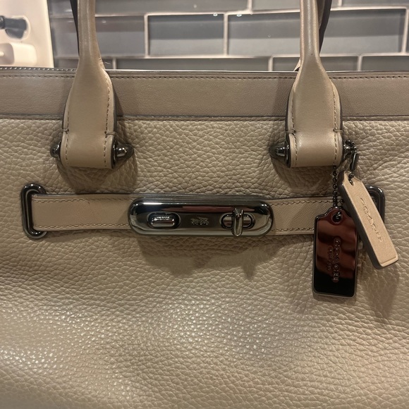 Coach swagger bag - Picture 2 of 8